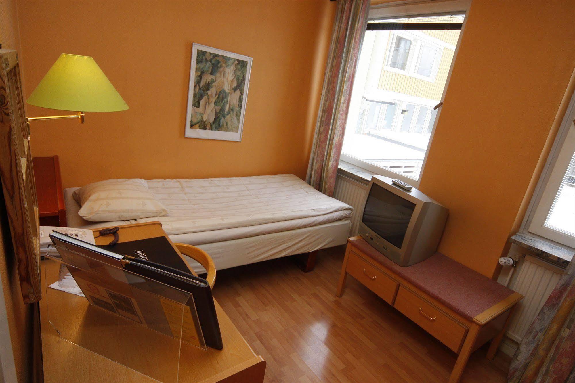 Hotel Aveny Bed & Breakfast Gävle Eksteriør bilde